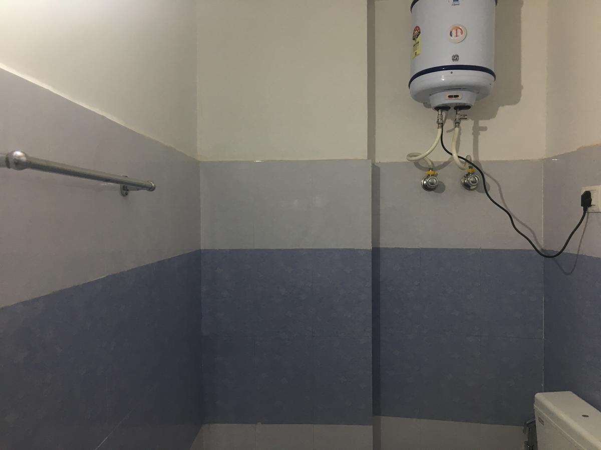 Hotel New Fiza Jammu Exterior foto