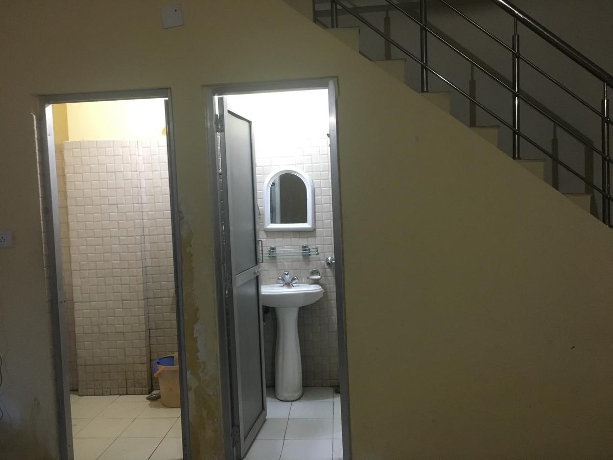 Hotel New Fiza Jammu Exterior foto