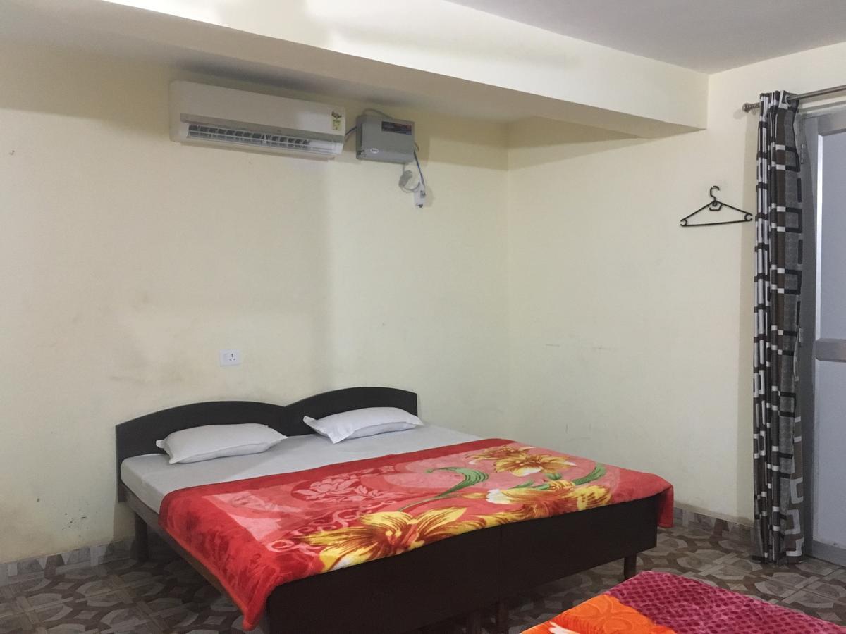 Hotel New Fiza Jammu Exterior foto
